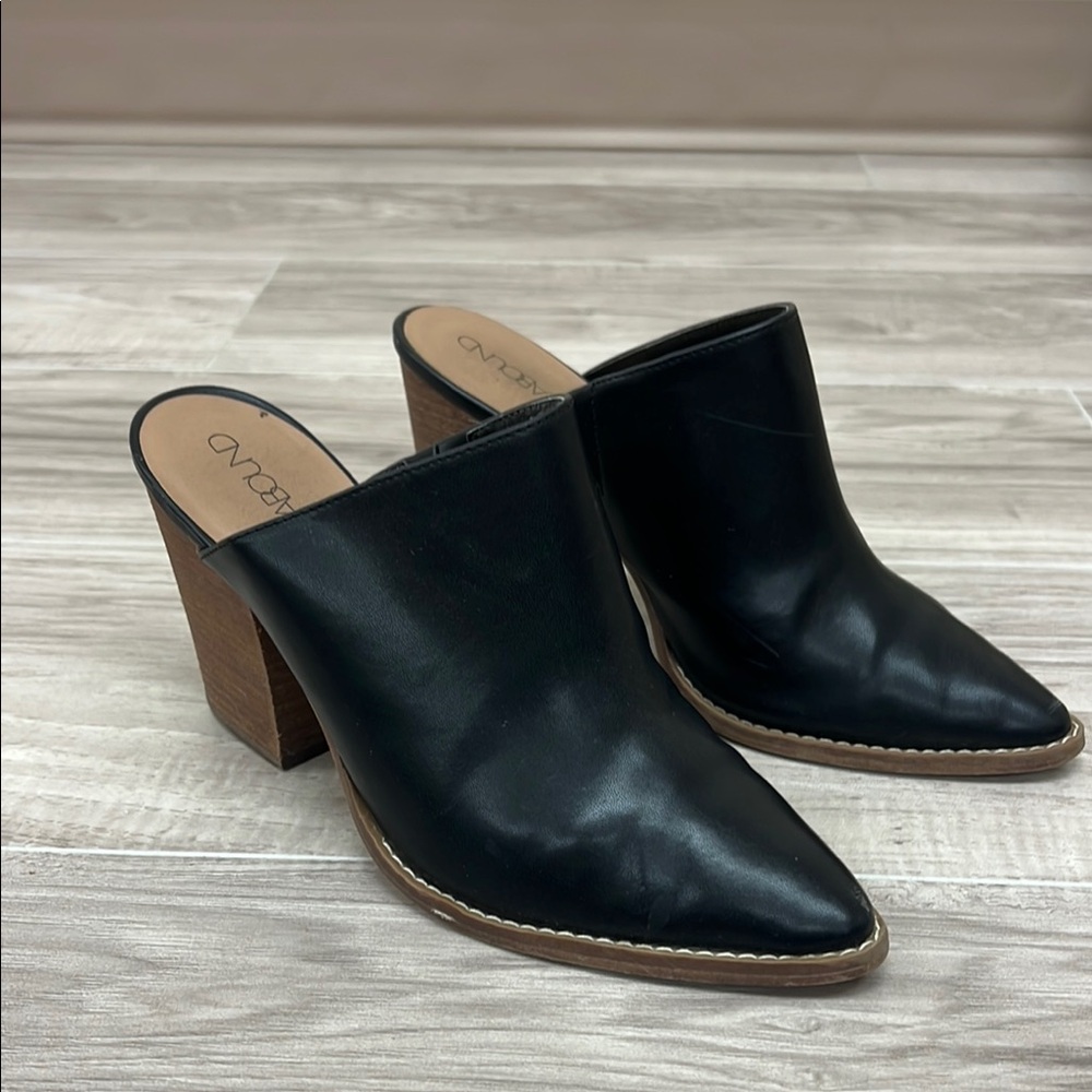 Black Mules with Wooden Heel